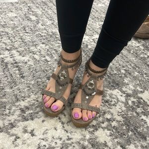 Pop wedges